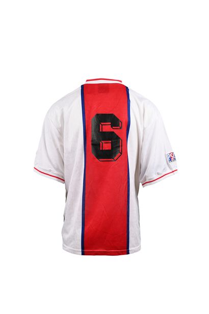 null Paris Saint-Germain. Jersey n°6 of the 1995-1996 season. Possibly used during...
