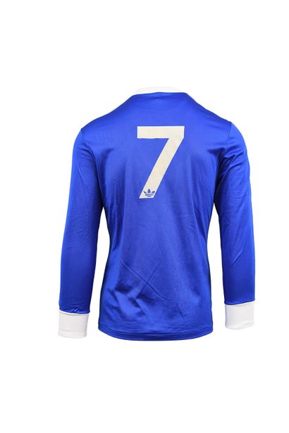 null Jersey n°7 of the French youth team worn during the International seasons between...