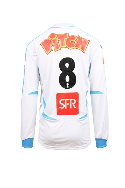 null Olympique de Marseille jersey n°8 for the 2006-2007 edition of the French Cup...