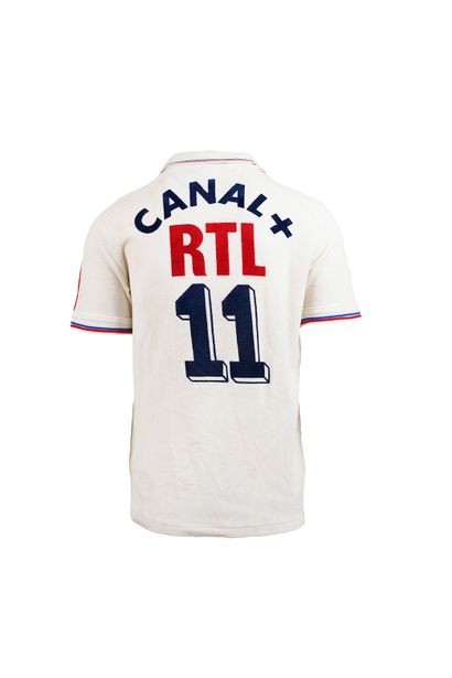 null Gabriel Calderon. Midfielder. Paris Saint-Germain jersey n°11 worn during the...