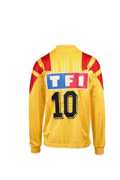 null Frédéric Meyrieu. Midfielder. RC Lens jersey n°10 worn during the 1993-1994...