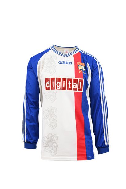 null Jean-Christophe Devaux. Defender. Jersey n°19 of the Olympique Lyonnais for...