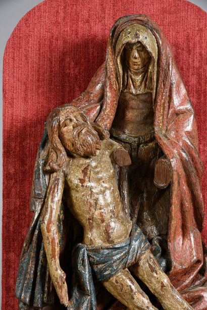 Burgondo-flamand, fin du XVe siècle Vierge de Pitié en chêne sculpté et polychromé,...