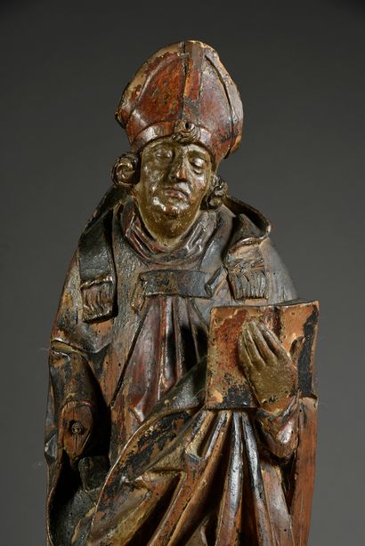 Allemagne du sud, vers 1520 Saint Evêque en tilleul sculpté et polychromé, dos creusé,...