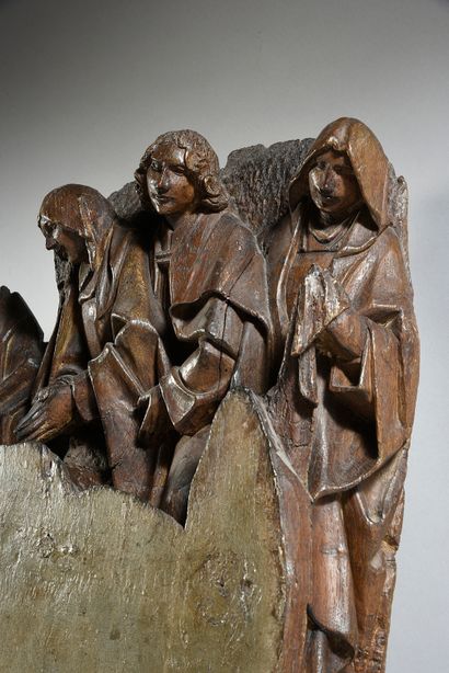 Nord de la France, fin du XVe siècle Partie d'une Mise au tombeau en chêne sculpté,...