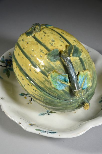 null Small terrine trompe l'oeil with adherent tray and its lid in Strasbourg earthenware...
