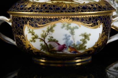 null Ecuelle 'ronde tournée' (1st size), its lid and its tray in Sevres porcelain...
