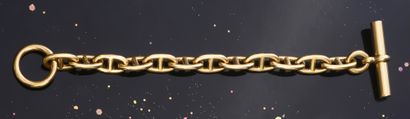 HERMES. Bracelet chaine d'ancre en or 750e. 
Signé et numéroté : 29499.
L. : 20 cm
Poids :...