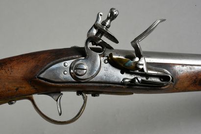 null Pistolet règlementaire autrichien modèle 1798, léger fêle à l'avant de la platine....