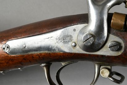 null Fusil à tabatière modèle 1867, marquage dans un ovale sur la platine du fourbisseur...