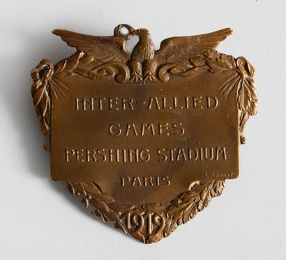 null Badge officiel des Jeux Interalliés de 1919 au stade Pershing de Paris. Dim....