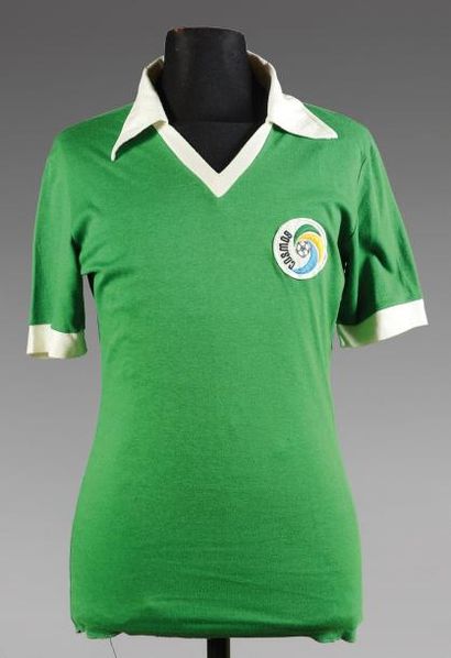 null Maillot porté par Carlos Alberto avec l'équipe du Cosmos de New-York lors de...