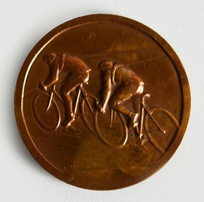 null Médaille Europe n°1 remise lors de la grande fête du Tour 1963. Signée H. Dubois....