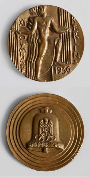 1936. Berlin Médaille officielle des participants. Graveur Otto Placzek. Diamètre...