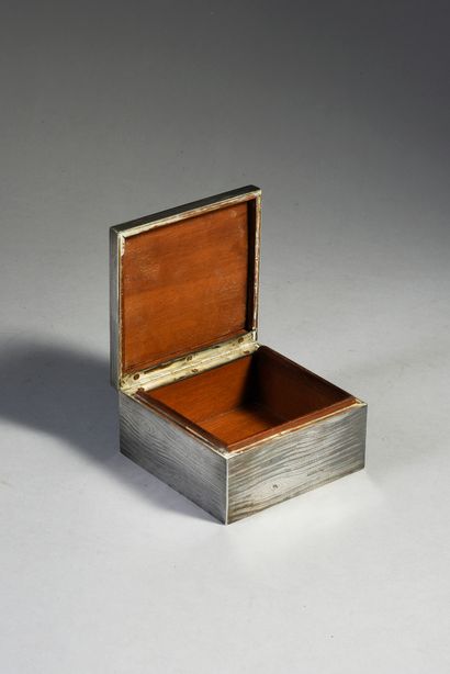 null CLAUDE FRANCOIS: 1 silver box bought by Claude François in Coven Garden in London...