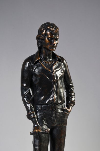null JOHNNY HALLYDAY (1943/2017): Singer and actor. 1 statue in bronze of Johnny...