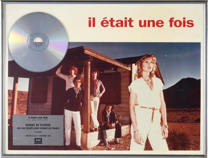 IL ETAIT UNE FOIS : Groupe français, formé en 1971 à Paris, avec les membres : Serge...