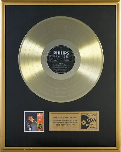 JOHNNY HALLYDAY (1943/2017) : Chanteur et acteur. 1 disque d'or pour l'album « Super...