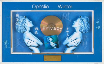 OPHELIE WINTER (1974) :  Auteure-compositrice, interprète et actrice. 1 gold record...