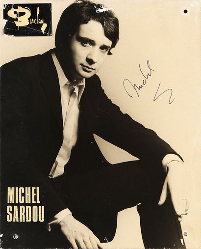 MICHEL SARDOU (1947) : Auteur-compositeur, interprète et acteur. 1 photo montée sur...