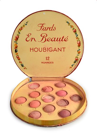 Houbigant "En Beauté" - (1930's)
Rare cardboard store display stand covered with...