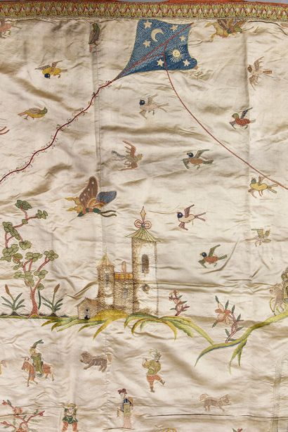 null Importante tenture brodée à décor de chinoiserie, seconde moitié du XVIIIe siècle,...