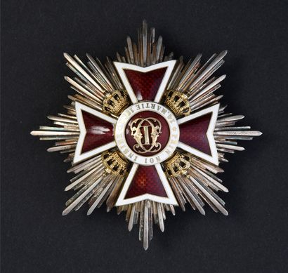  ORDRE DE LA COURONNE (Roumanie). Ensemble de chevalier de 1re classe (modèle grand-croix),...