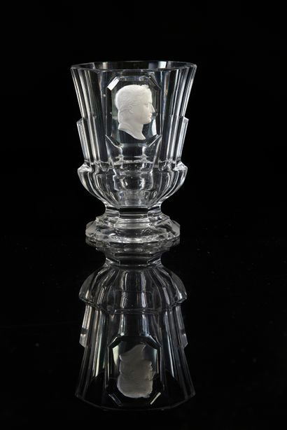 null GLASS ON FOOT.
In molded and cut crystal, decorated with a crystalloceram in...