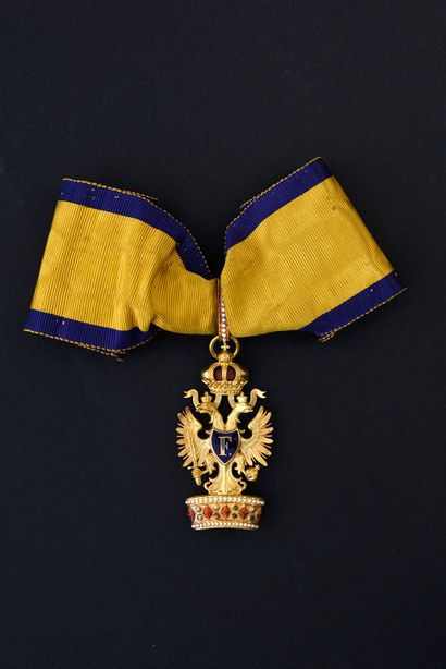 ORDER OF THE IRON CROWN (Austria).
Commander...