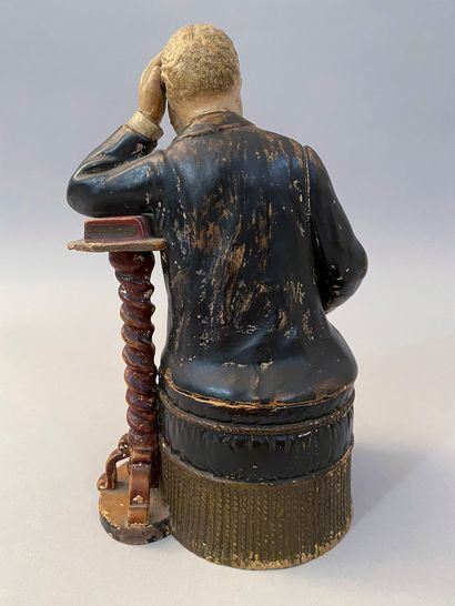 MANUFACTURE BERNARD BLOCH Pot à tabac à l'effigie de Victor Hugo (1802-1885).
En...