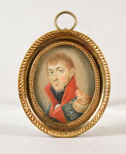 École ÉTRANGÈRE du XIXe siècle Portrait of an officer.
Miniature on ivory? of oval...