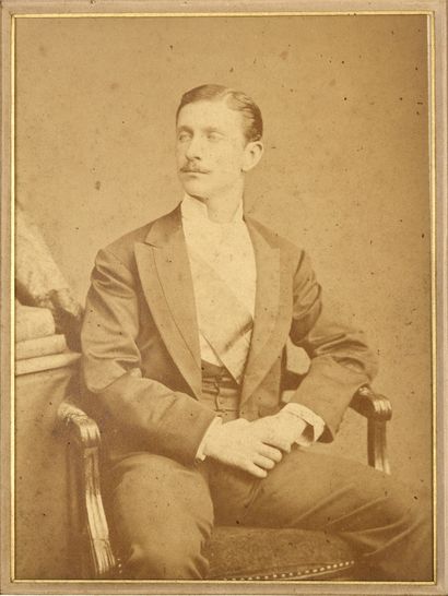 null NAPOLÉON, prince impérial (1856-1879).
Portrait photographique représentant...