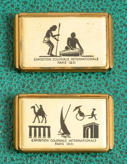 null Souvenir de l'Exposition Coloniale de Paris - (1931) Poudrier rectangulaire...