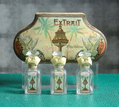null Parfumerie Victoria Rigaud - (années 1910) Rarissime coffret bilobé en carton...