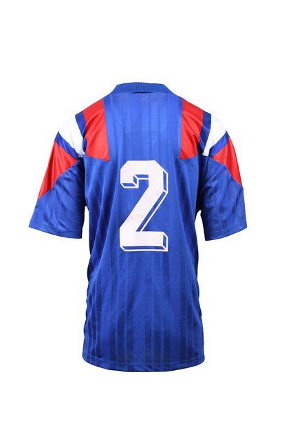 null Jersey N°2 of the French Youth Team, worn during the international season 1992-1993....