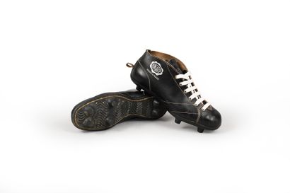 Pair of cleats of the Hungaria brand, model...