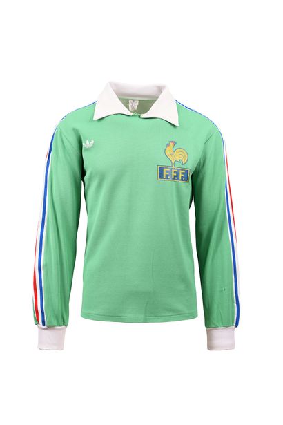 null Jersey N°1 of the French Youth Team goalkeeper worn during the international...