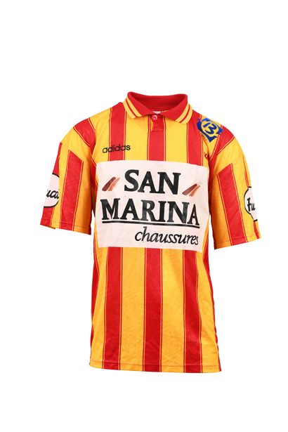 null FC Martigues. Maillot N°12 porté lors de la saison 1995-1996 du Championnat...