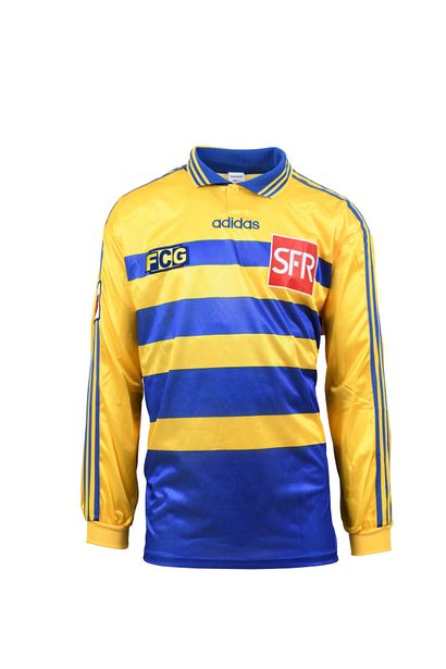 null Sylvain Poinçon. Milieu de terrain. Maillot N°21 du FC Gueugnon pour l'édition...