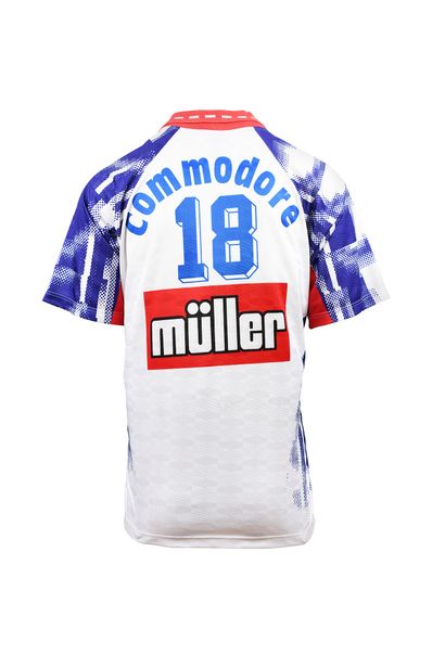 null Paris Saint-Germain. Jersey N°18 for the season 1991-1992 of the French Championship...