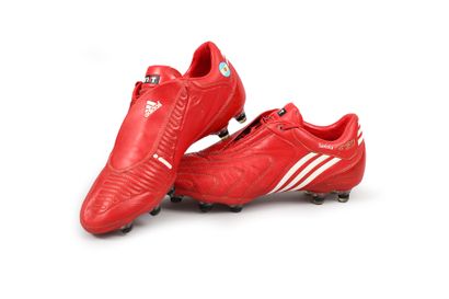 null Javier Saviola. Pair of cleats notably worn by the player with Benfica against...