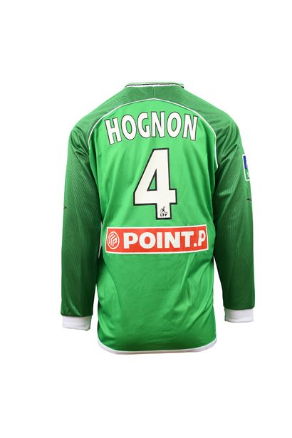 null Vincent Hognon. Defender. Jersey N°4 of AS Saint-Étienne for the 2003-2004 edition...