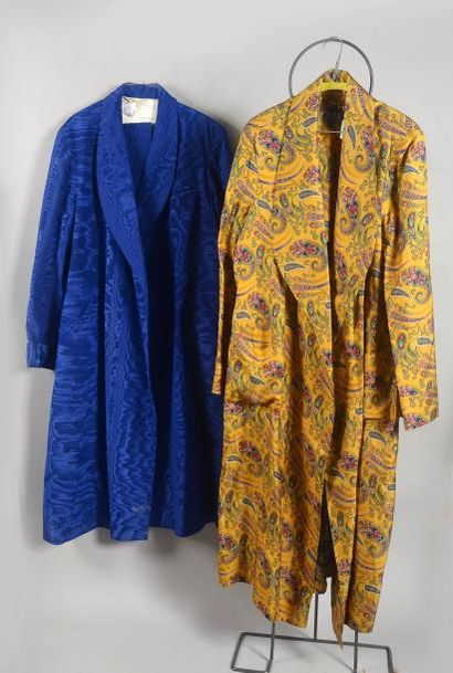 SULKA Lot de 2 robes de chambre kimono: La première en reps bleu dur, La seconde...