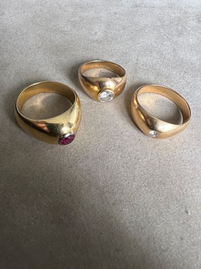 Lot of three gold rings, set with diamonds...