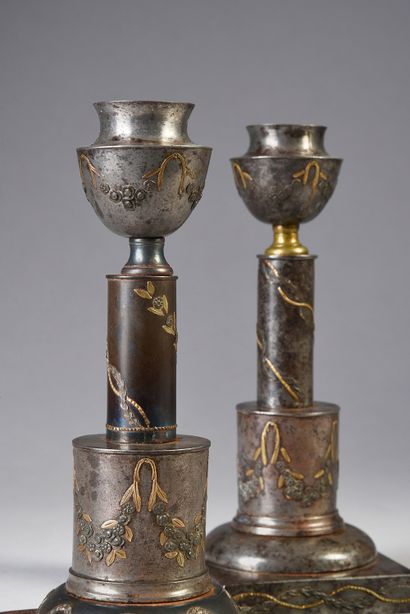 null Pair of candlesticks.
Manufacture impériale d'armes de Toula, circa 1800.
In...