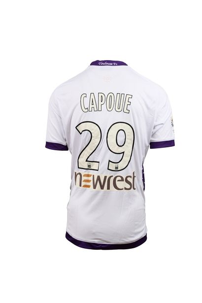 null Etienne Capoue. Midfielder. Toulouse FC jersey #29 for the 2012-2013 season...