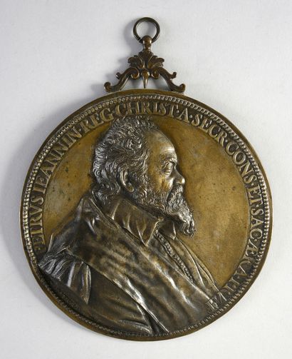 null Médaillon en bronze représentant le profil de Pierre Jeannin ; inscriptions...