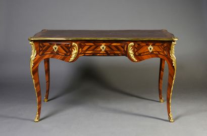 Veneer desk and marquetry of rosewood and...