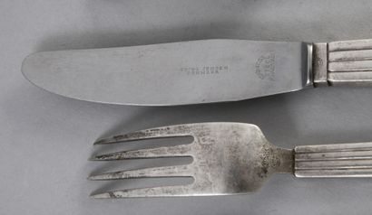 null Silver set of five forks and four knives, the blades of the latter in steel,...