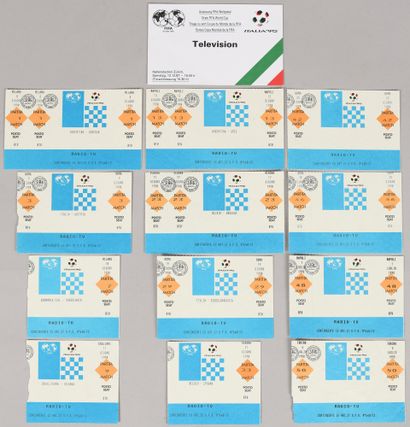 null Ensemble de 13 billets officiels presse de la Coupe du Monde 1990 en Italie...